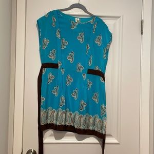 Petticoat Alley Beautiful 100% Silk Dress